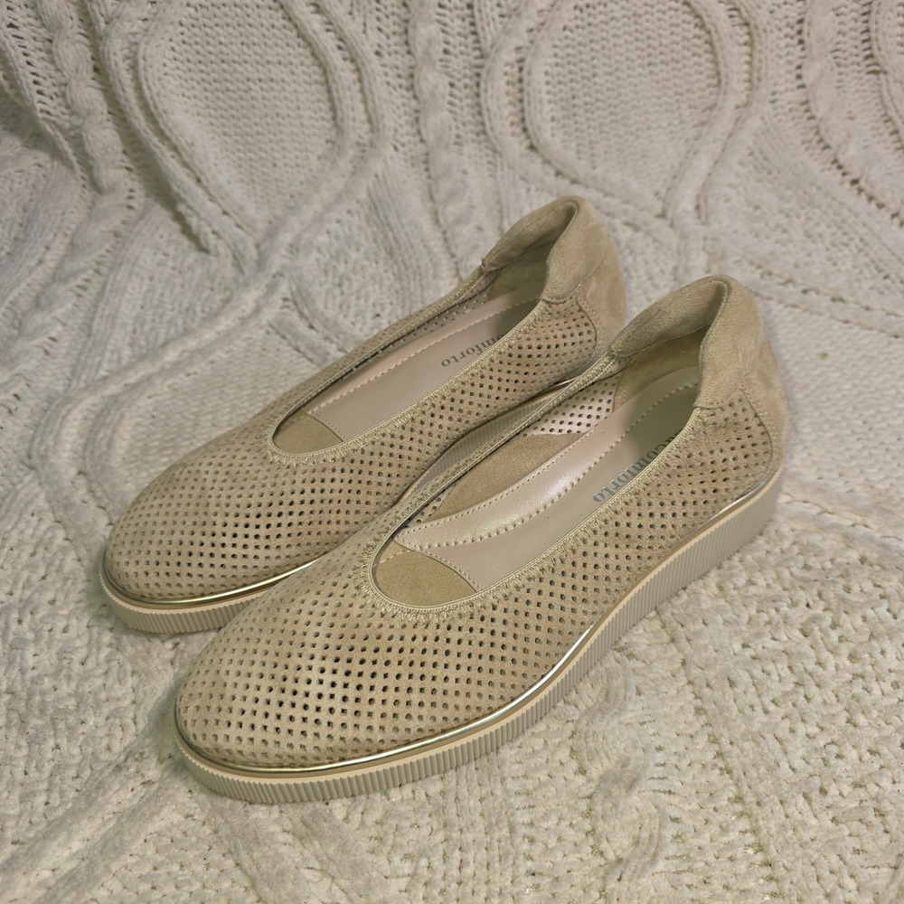 Bella Comforto by Softwaves Dula Perforated Ballet Wedge Flats Tan Womens 37 6.5